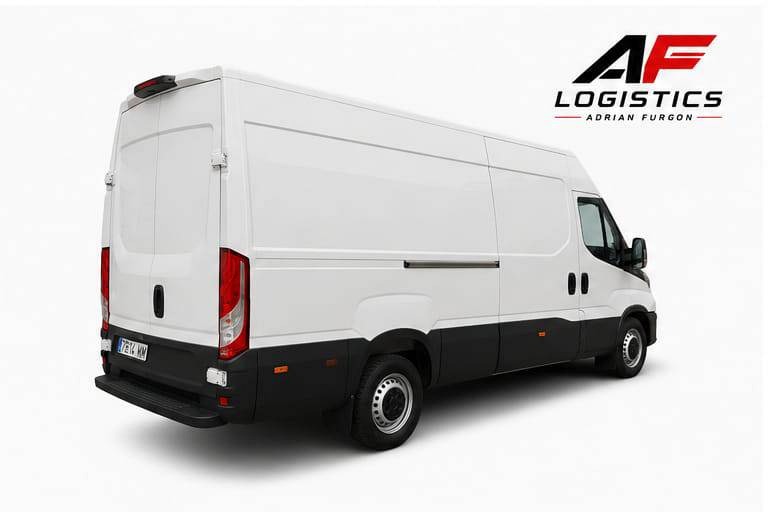 Vista trasera lateral del furgón Iveco L4